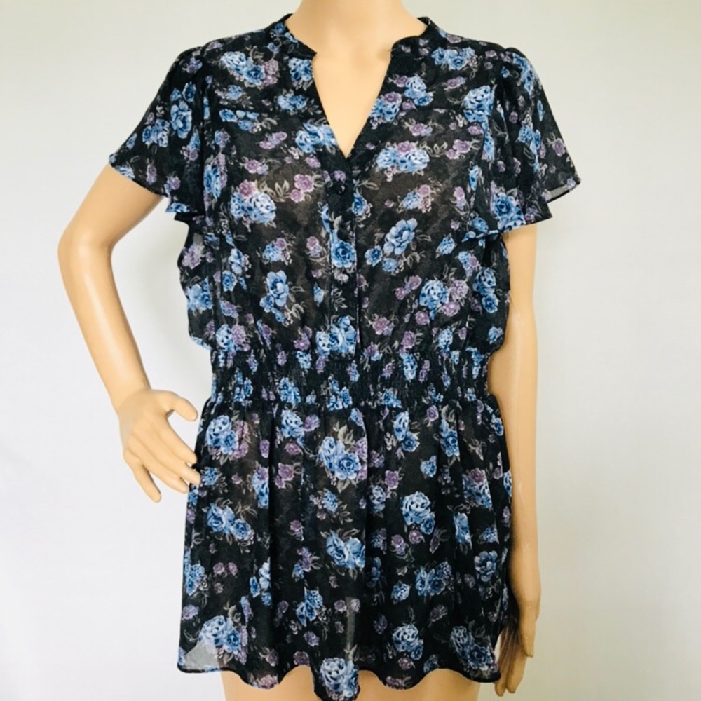Torrid Sheer Floral Short Sleeve Blouse